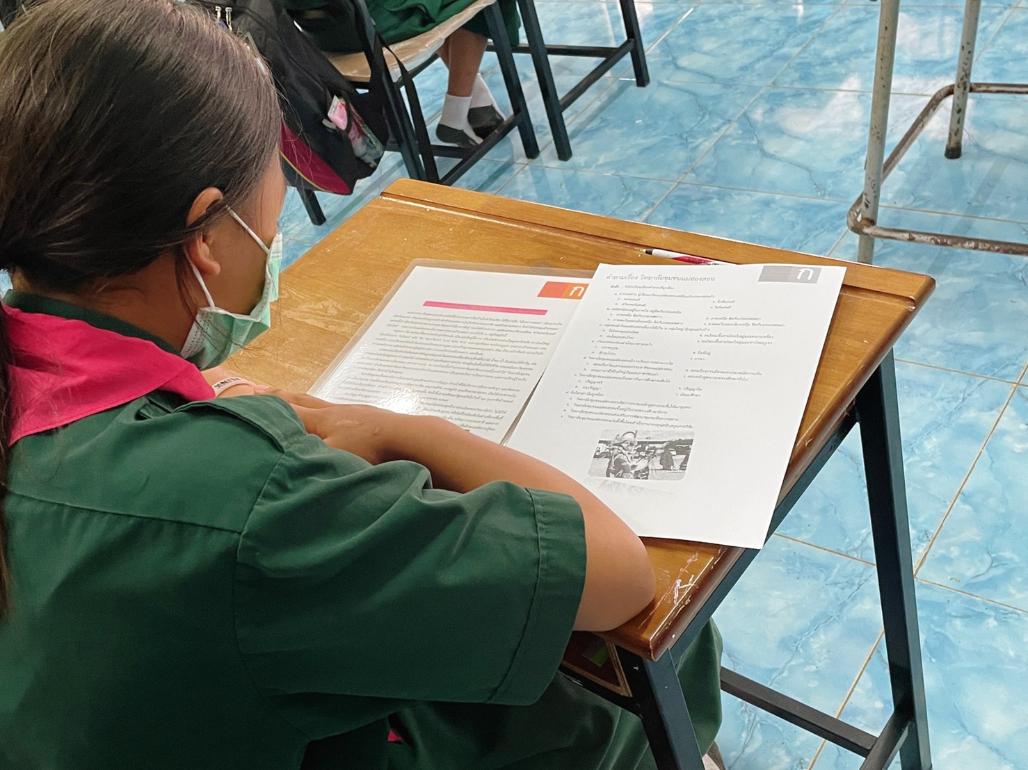 เยี่ยมชมการจัดการเรียนการสอนและการใช้เครื่องมือพัฒนาการอ่าน